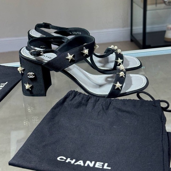 NEW Chanel Black Fabric Leather Pearl Block Heel Star Sandals Shoes - 39 - Picture 2 of 15